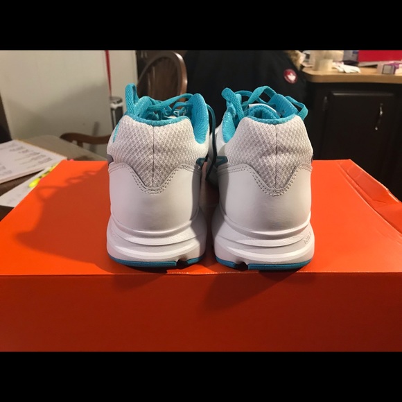 Women's NIKE Downshifte 6 Running Shoes Sz:11 - Picture 5 of 7